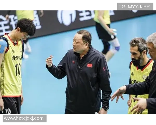 北京排球队在大师赛中的团队协作表现分析与评价