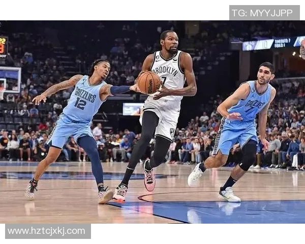 南京篮球队与西安篮球队的耐力较量赛后分析与反思